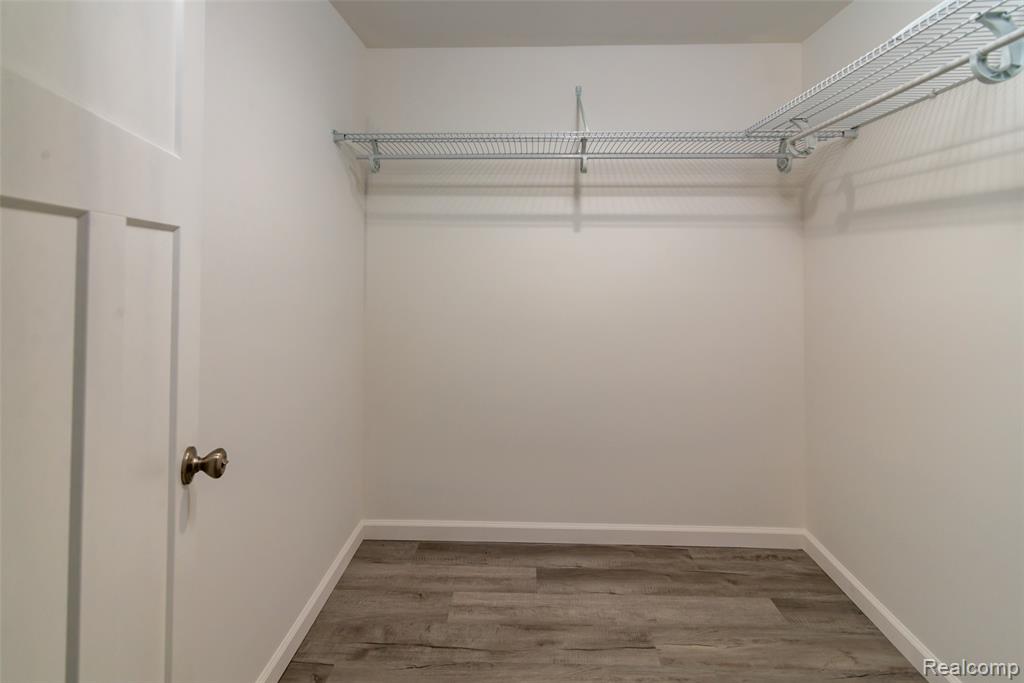 4340 Creedmore Street, Commerce Twp, MI 48382 — Photo 15
