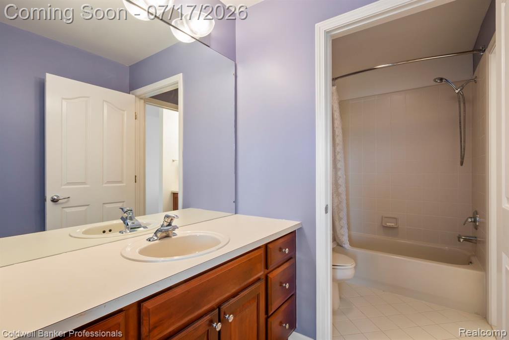 11460 Maple Valley Drive, Plymouth, MI 48170 — Photo 46