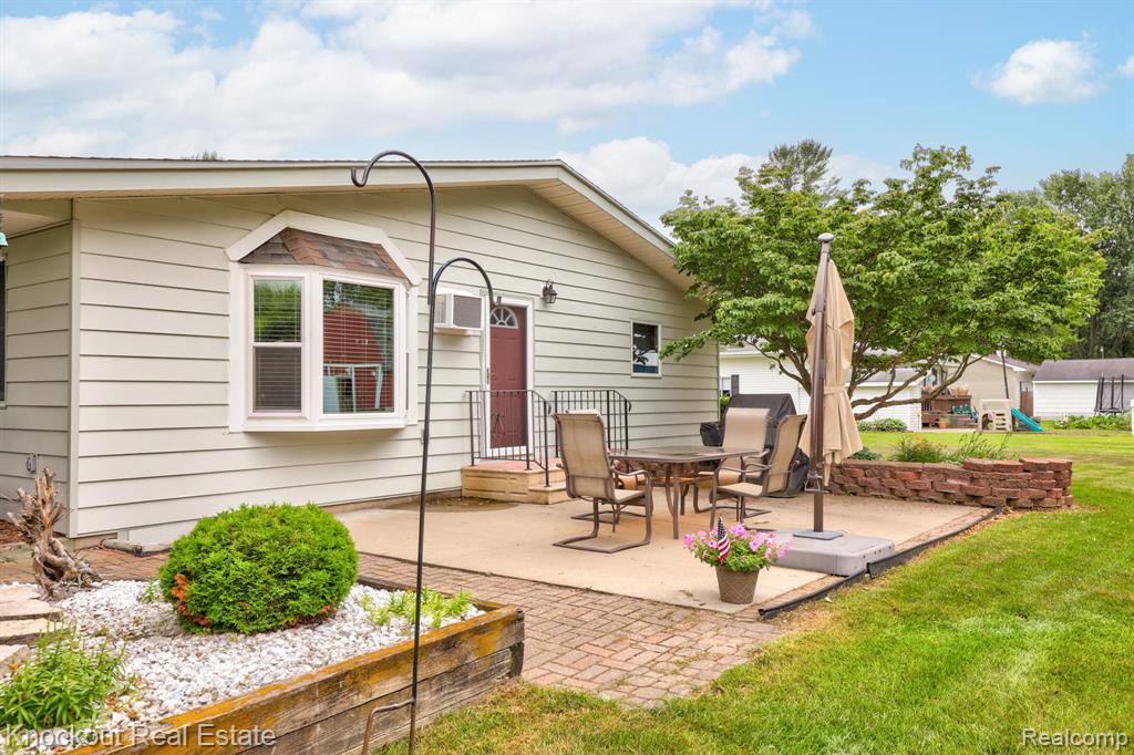 3842 Waltmar Drive, Bridgeport, MI 48722 — Photo 39