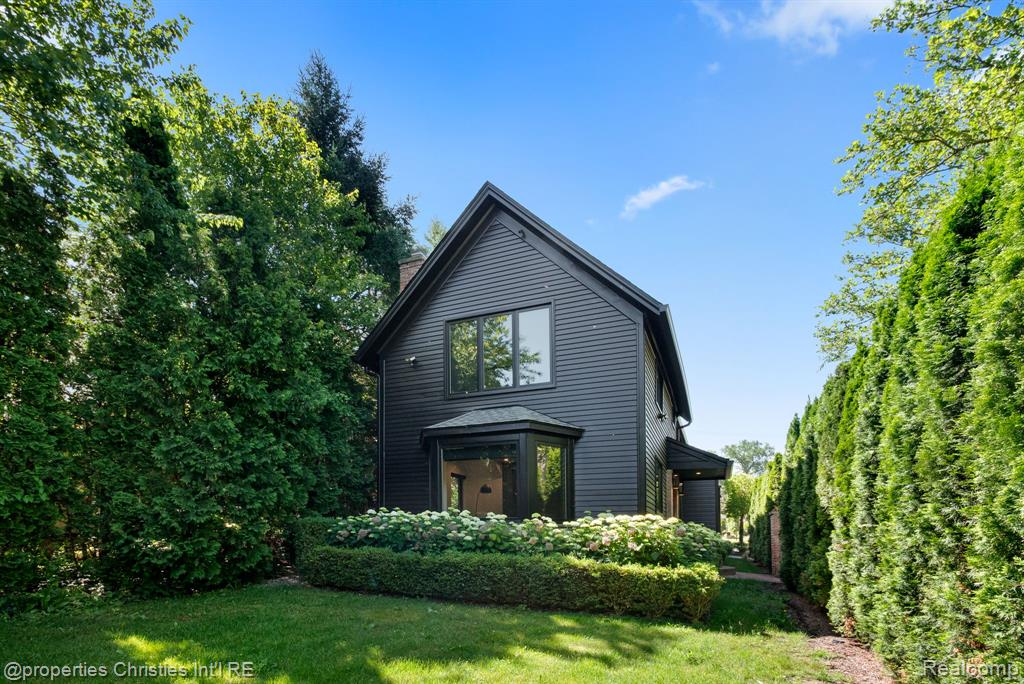 711 Maple Hill Lane, Birmingham, MI 48009 — front exterior