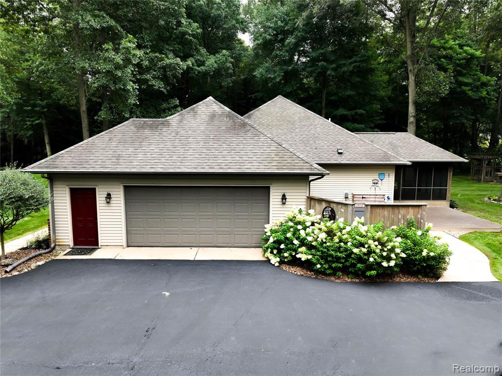 15591 ALANNAH CHRISTINE Drive, Marshall, MI 49068 — Photo 36