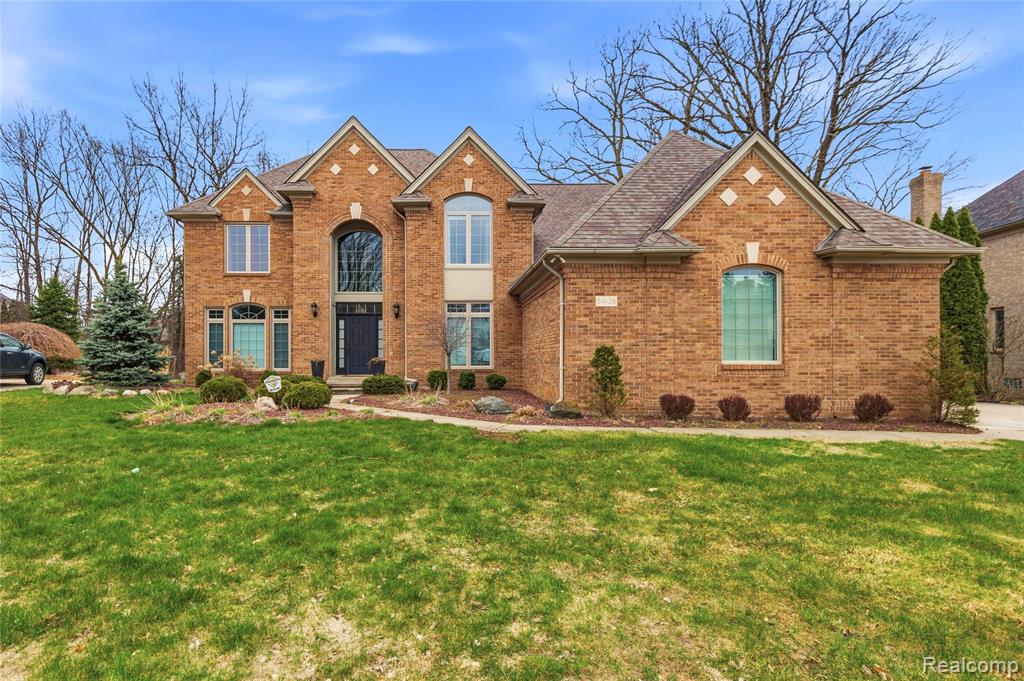 54126 Scarboro Way, Shelby Twp, MI 48316 — Photo 2
