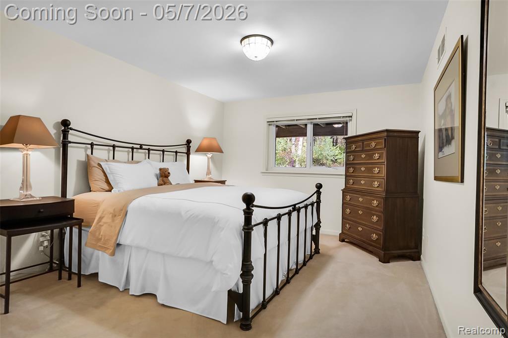 5300 Old Mill Road, Rochester, MI 48306 — Photo 36