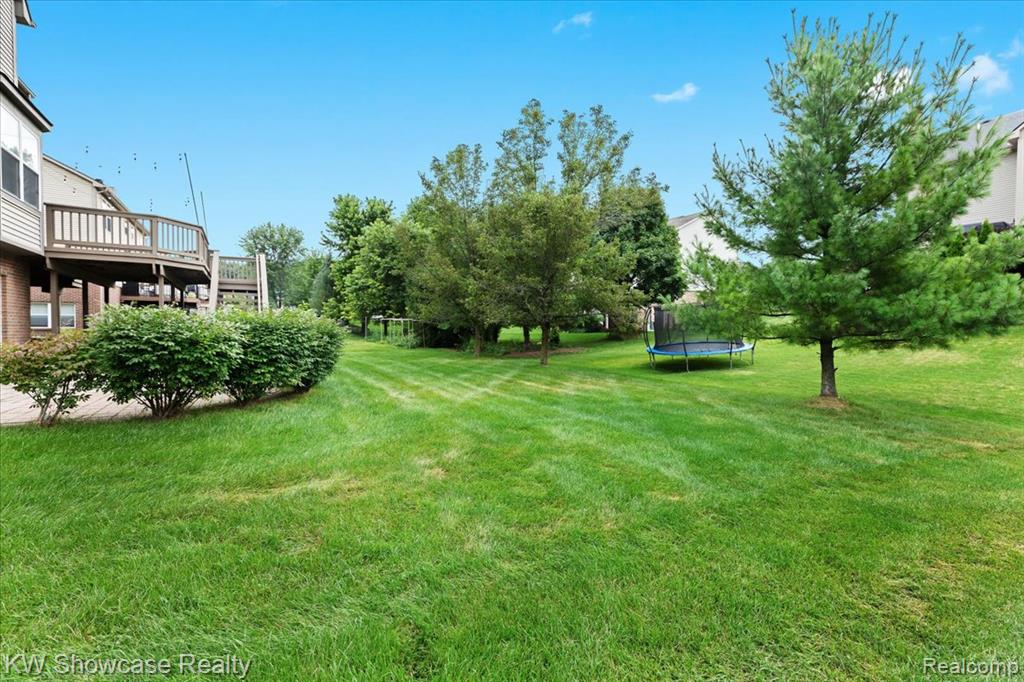 4254 Warrington Drive, Wixom, MI 48393 — Photo 36