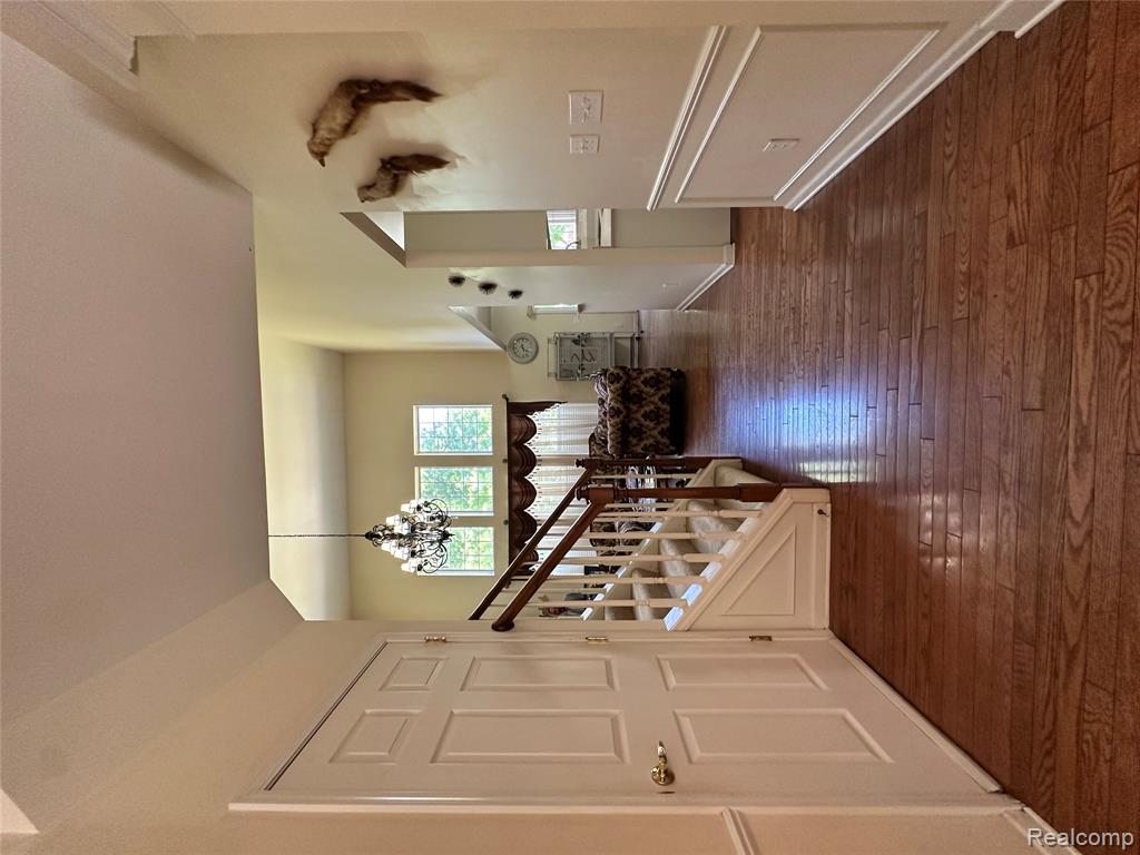 7383 Tottenham, Utica, MI 48317 — Photo 9