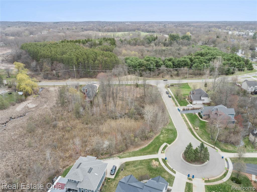 508 Woodstone Court, White Lake, MI — Photo 7