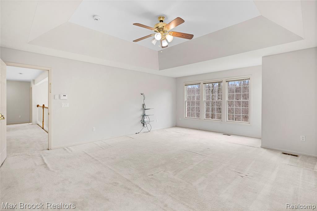 7083 Chatham Court, West Bloomfield, MI — Photo 47