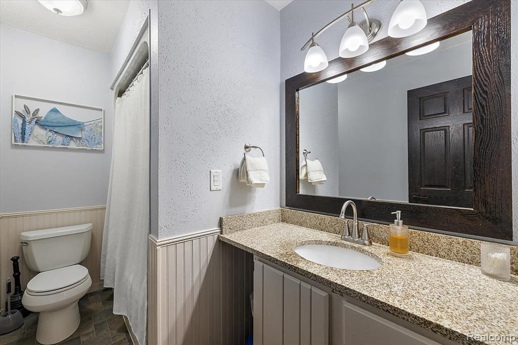 8021 Washburn Road, Goodrich Vlg, MI — Photo 25