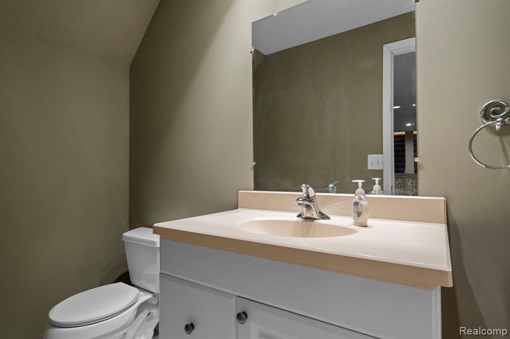 9438 Appleview Court, Brighton, MI 48116 — Photo 38