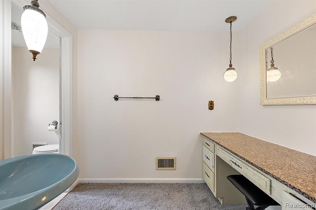 4378 Compton Way, Bloomfield Hills, MI 48302 — Photo 51