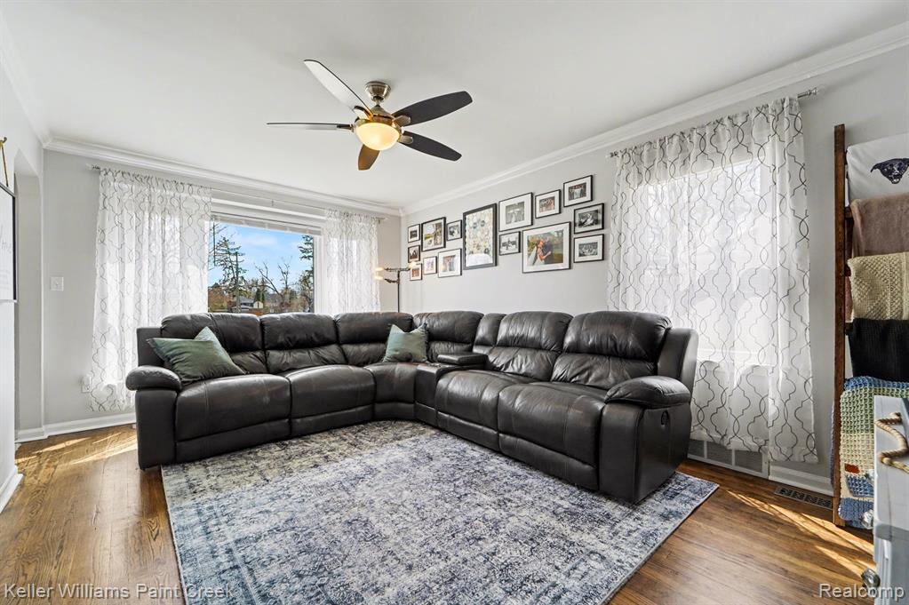 1404 11 Mile Road, Berkley, MI 48072 — Photo 2
