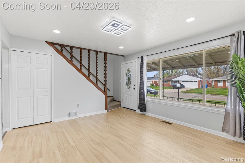 25807 Audrey Avenue, Warren, MI 48091 — Photo 4