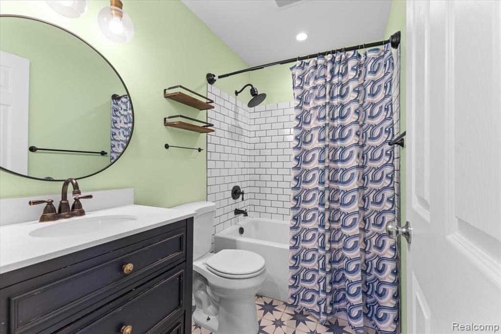 870 Alpine Drive, Brighton, MI 48116 — Photo 9