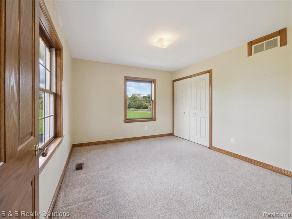 8560 Hough Road, Almont, MI 48003 — Photo 30