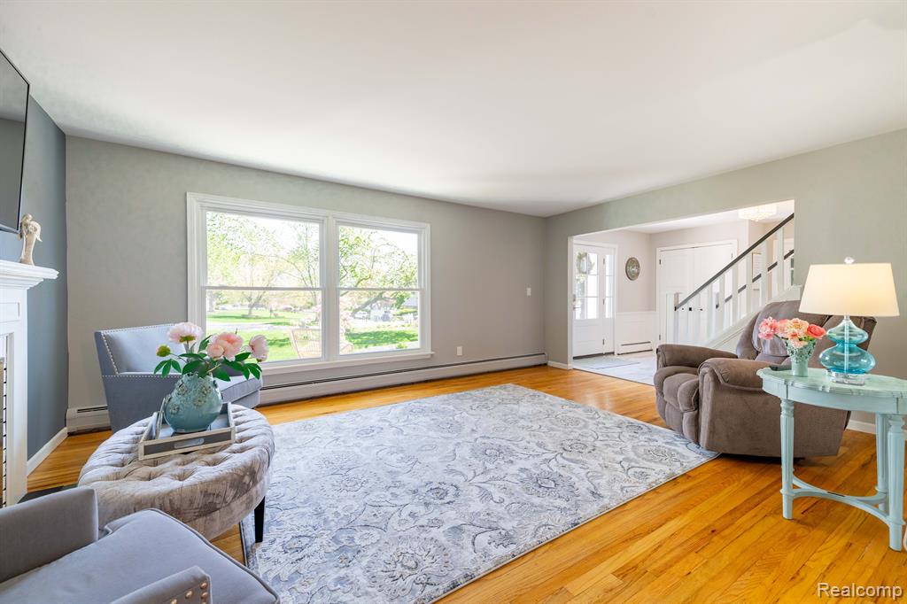 46682 Danbridge Court, Plymouth, MI 48170 — Photo 18