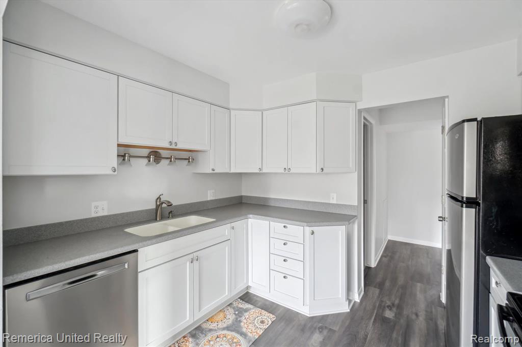 507 W HIGHLAND Road, D-9, Howell, MI 48843 — Photo 13