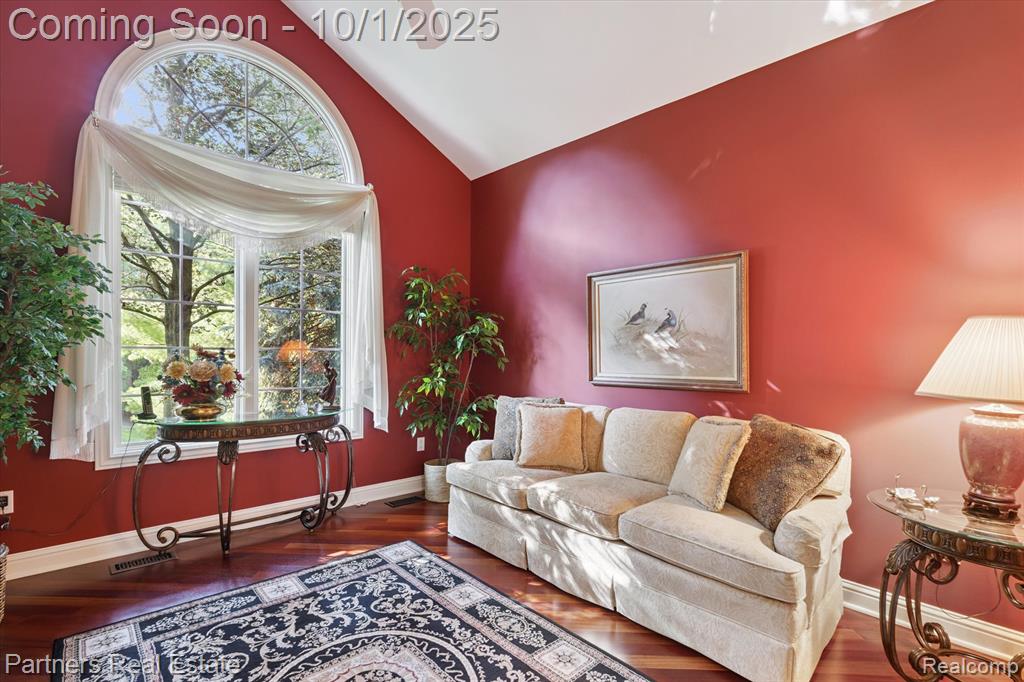 8044 Alta Vista Drive, Pinckney, MI 48169 — Photo 24