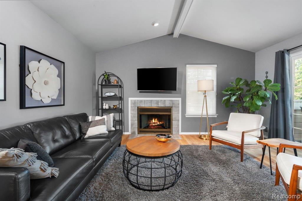 6625 Fireside Court, West Bloomfield, MI — Photo 2