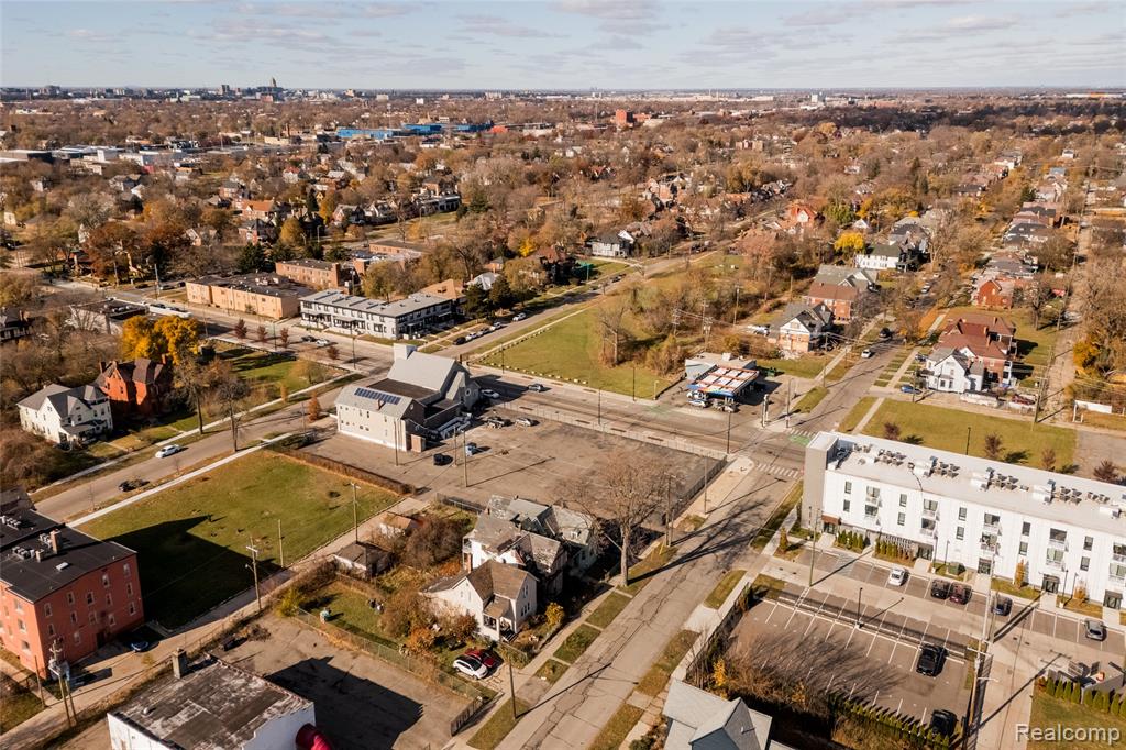 7319 Kercheval Street, Detroit, MI 48214 — Photo 6