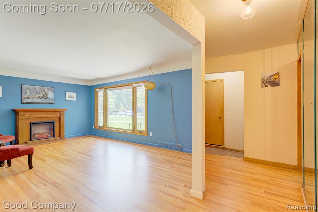 24310 Manistee Street, Oak Park, MI 48237 — Photo 20