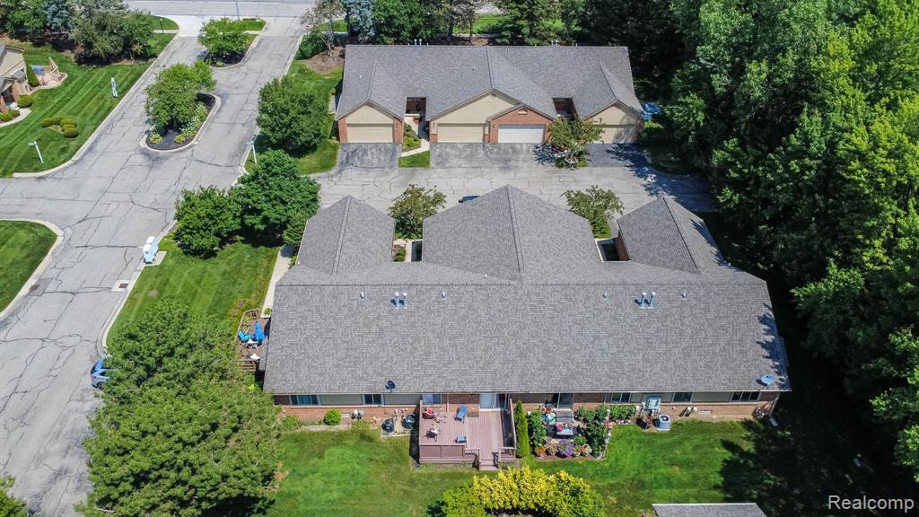 46910 Country Lane, 12, Macomb, MI 48044 — Photo 19