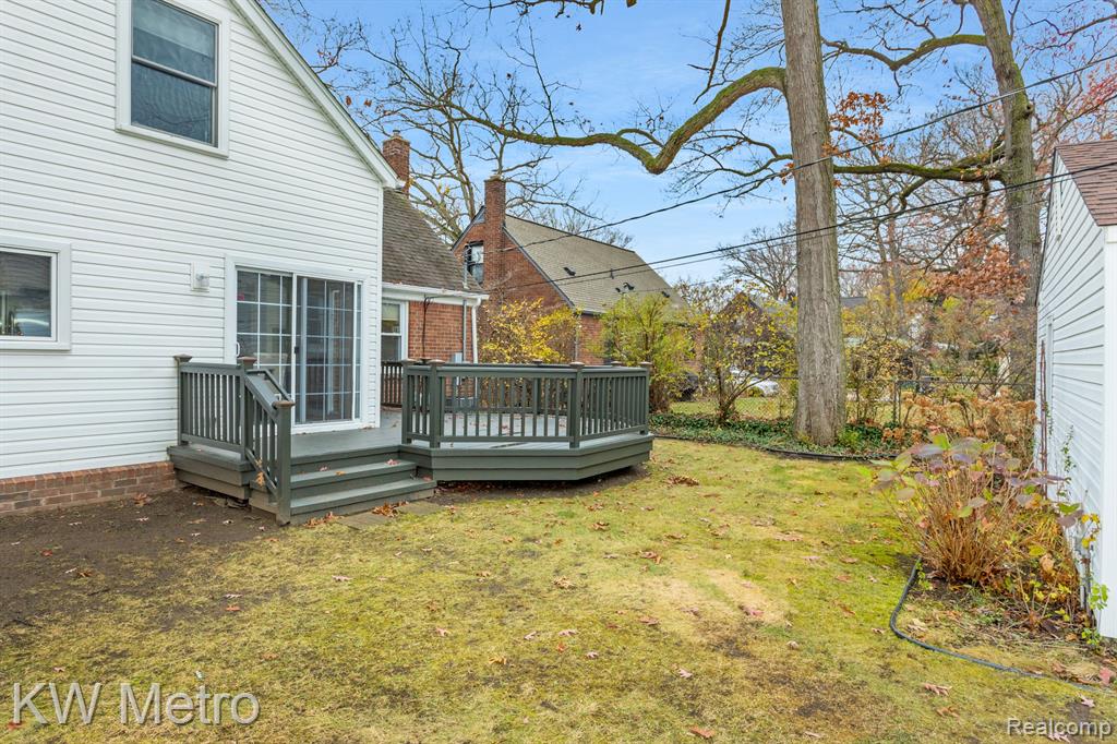 620 CATALPA Drive, Royal Oak, MI 48067 — Photo 31