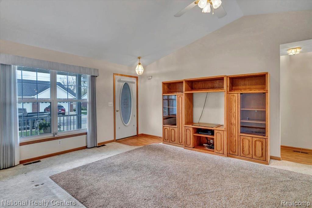 469 HARVARD Drive, Romeo, MI 48065 — Photo 5