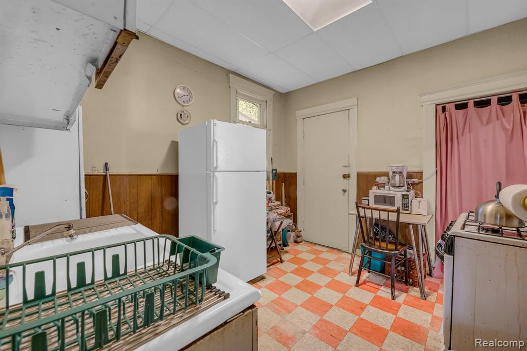 427 Melbourne Street, Detroit, MI 48202 — Photo 8