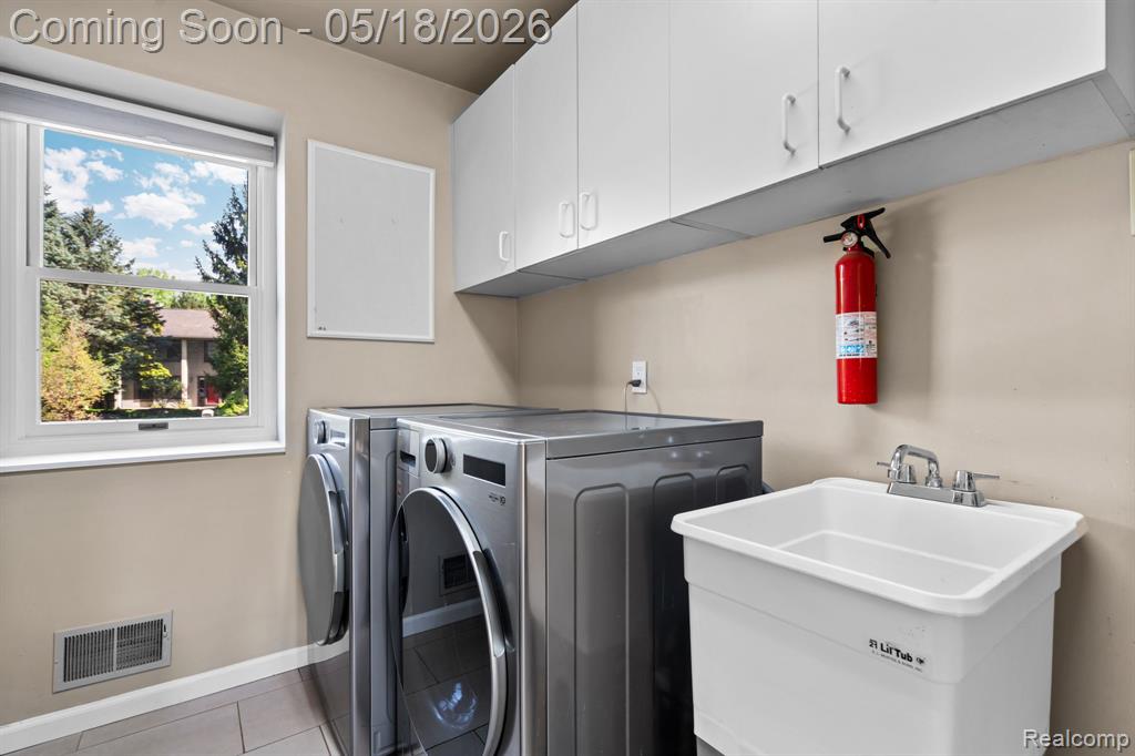 3920 Wynnstone Drive, Ann Arbor, MI 48105 — Photo 52