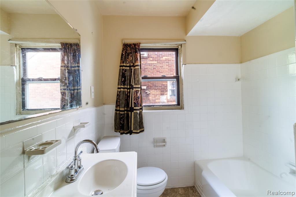16260 Bringard Drive, Detroit, MI 48205 — Photo 11