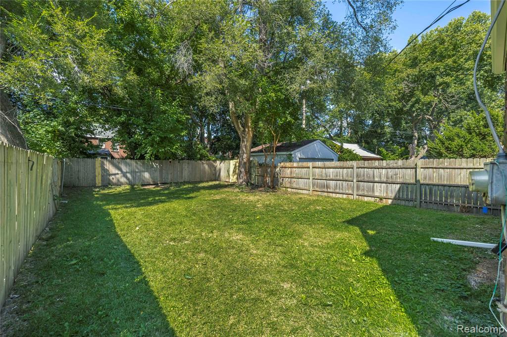 16549 Washburn Street, Detroit, MI 48221 — Photo 27
