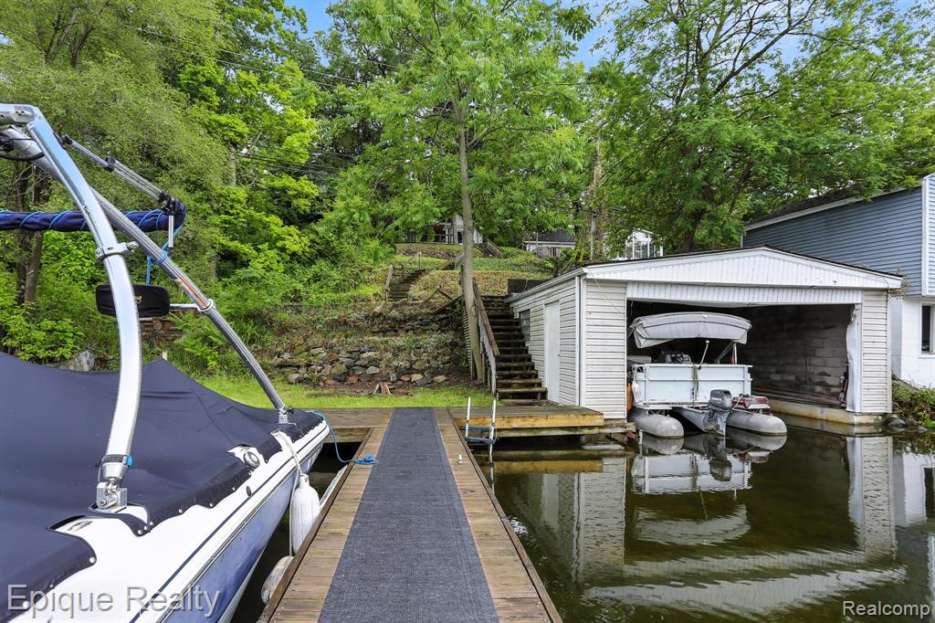 481 Heights Road, Lake Orion, MI 48362 — Photo 8