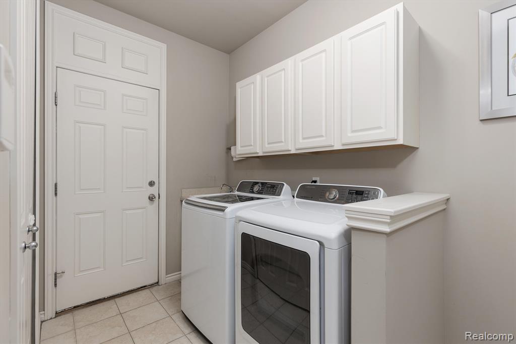 758 SEABISCUIT Drive, Troy, MI 48084 — Photo 27