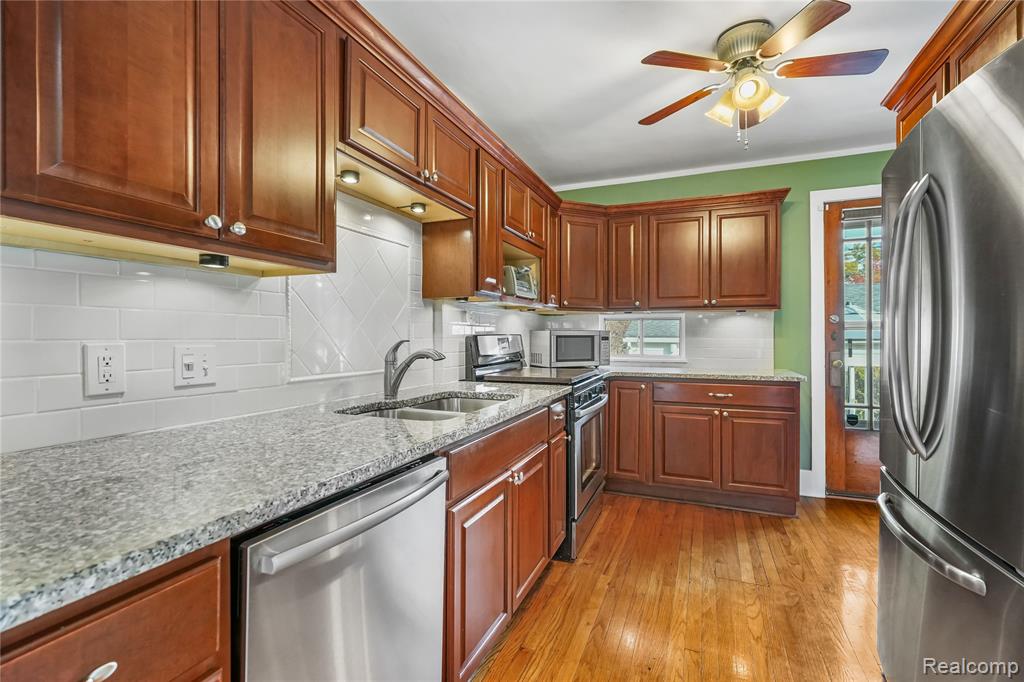445 Linden Avenue, Royal Oak, MI 48073 — Photo 7
