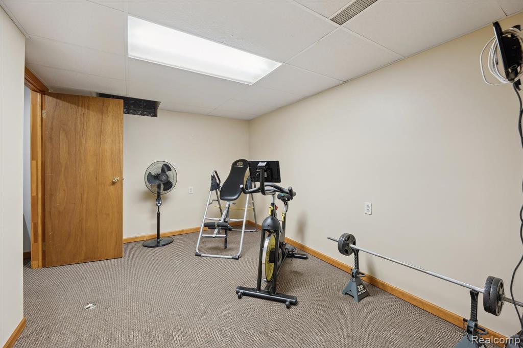 9762 Dickerson Court, South Lyon, MI 48178 — Photo 40