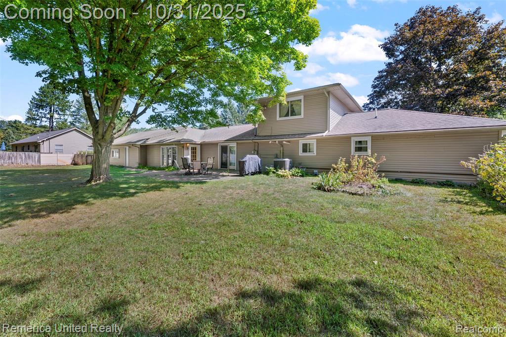 617 Shaw Court, Milford, MI 48380 — Photo 7