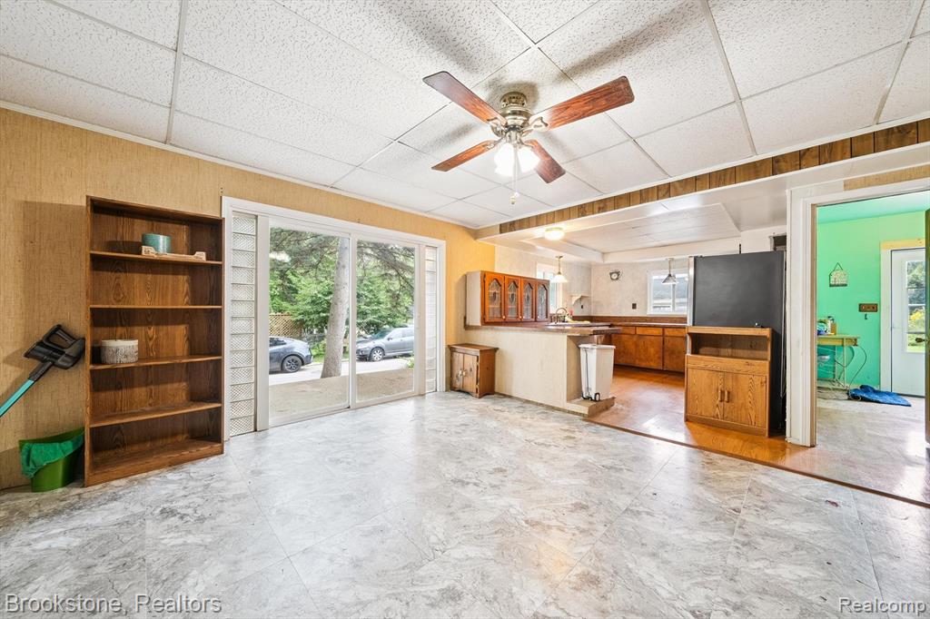 326 S Main Street, Almont, MI 48003 — Photo 15