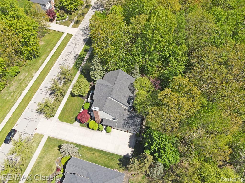 1542 LASALLE Road, Canton, MI 48187 — Photo 32