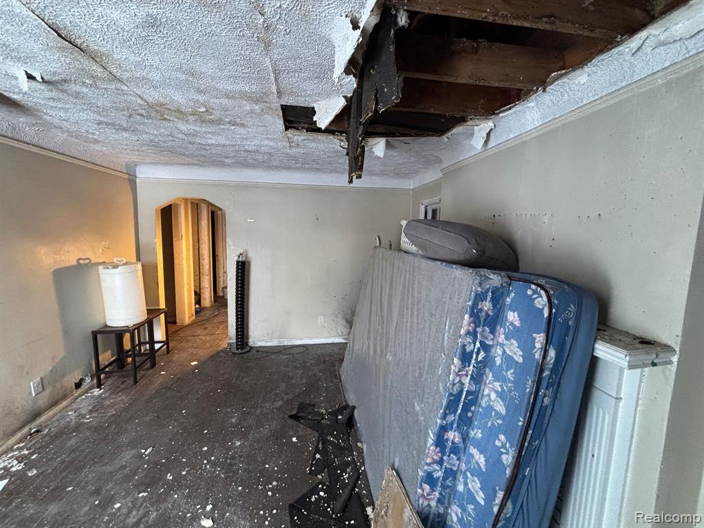 9153 WARD Street, Detroit, MI 48228 — Photo 5