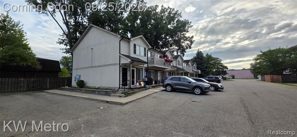 38604 Meadowdale Street, Clinton Twp, MI 48036