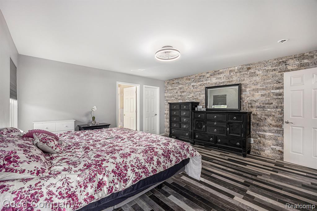 52117 Pebble Creek Drive, New Baltimore, MI 48047 — Photo 15