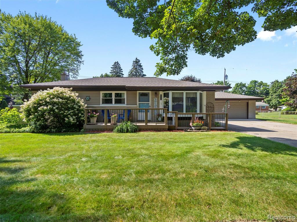 6773 Transparent Avenue, Clarkston, MI — front exterior