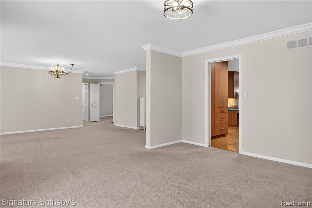 7107 Pebble Park Drive, 163, West Bloomfield, MI — Photo 18