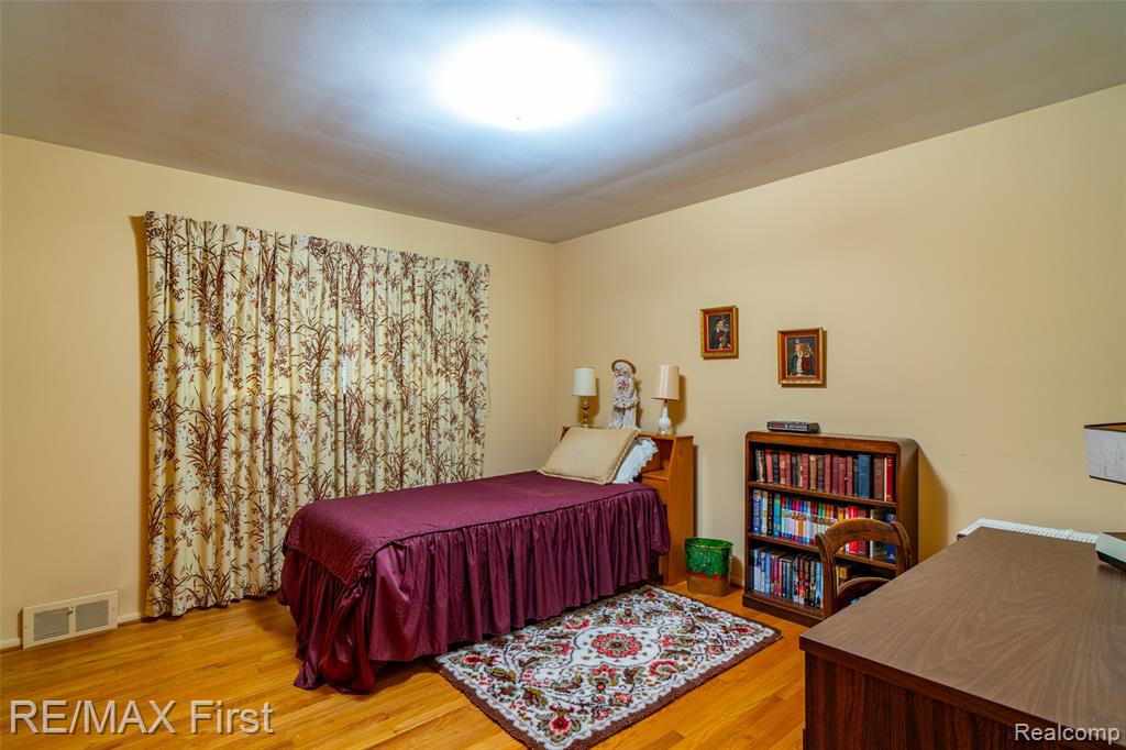 31308 Jay Drive, Warren, MI 48093 — Photo 36