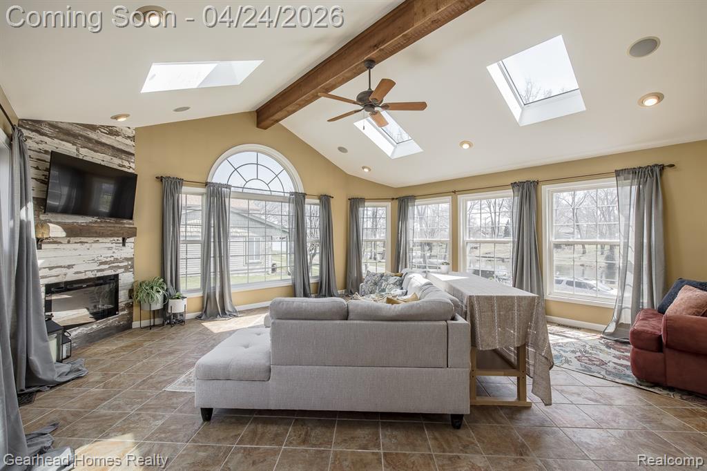 4040 Rollins Avenue, Waterford, MI 48329 — Photo 28