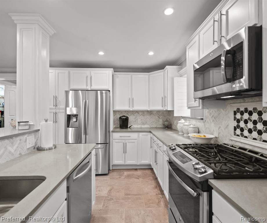 9104 NORTHERN Avenue, Plymouth, MI 48170 — Photo 23