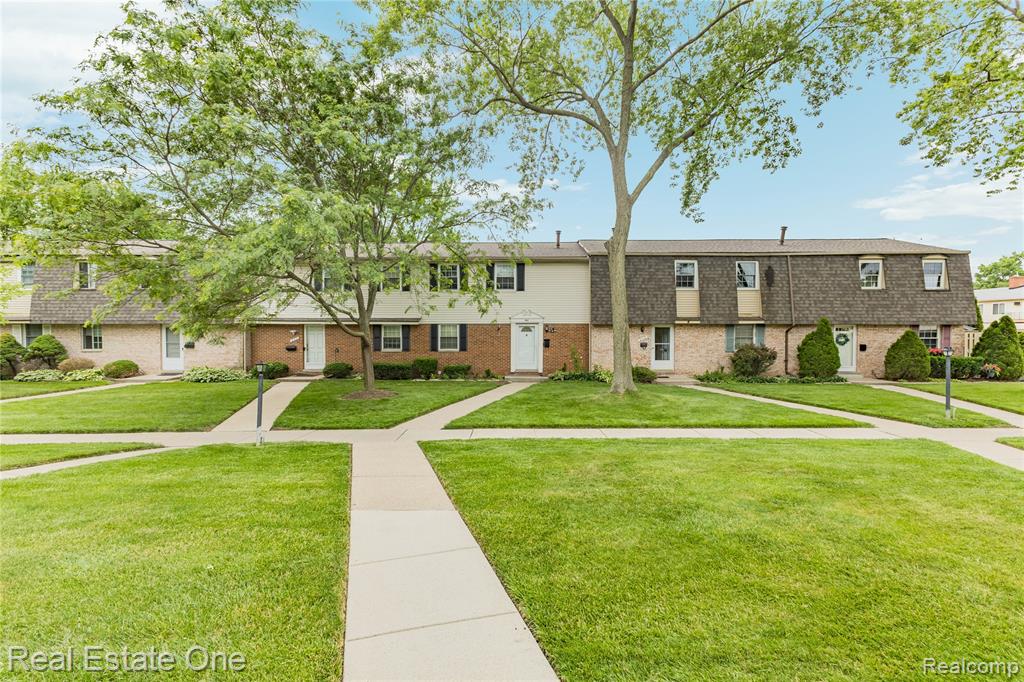 959 Kirts Boulevard, Troy, MI 48084 — Photo 50