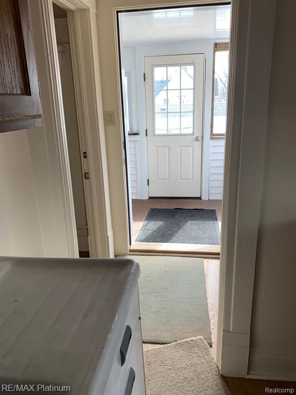 403 E CLINTON Street, Howell, MI 48843 — Photo 20