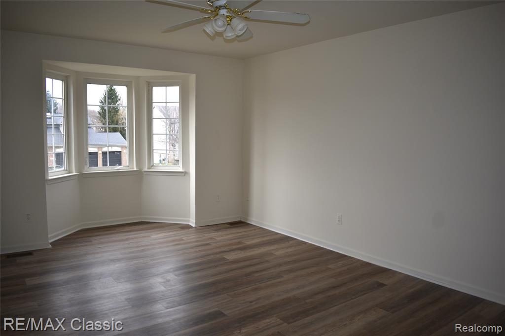 201 Columbia Drive, South Lyon, MI 48178 — Photo 38