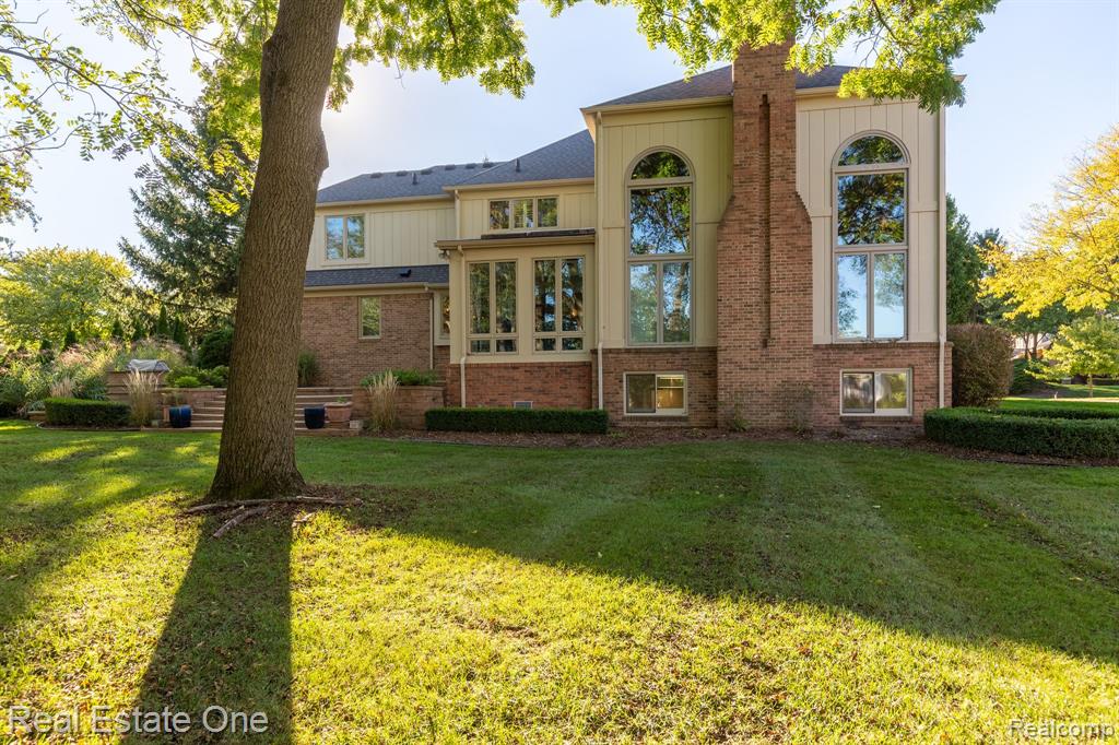 5538 CLEARVIEW Drive, Troy, MI 48098 — Photo 67